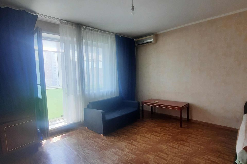 Продаётся 1-комнатная квартира, 41.4 м²