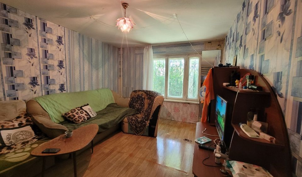 Продаётся 1-комнатная квартира, 35.2 м²