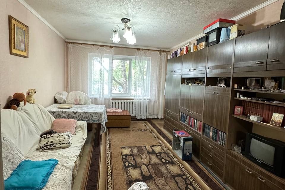 Продаётся 3-комнатная квартира, 73.9 м²