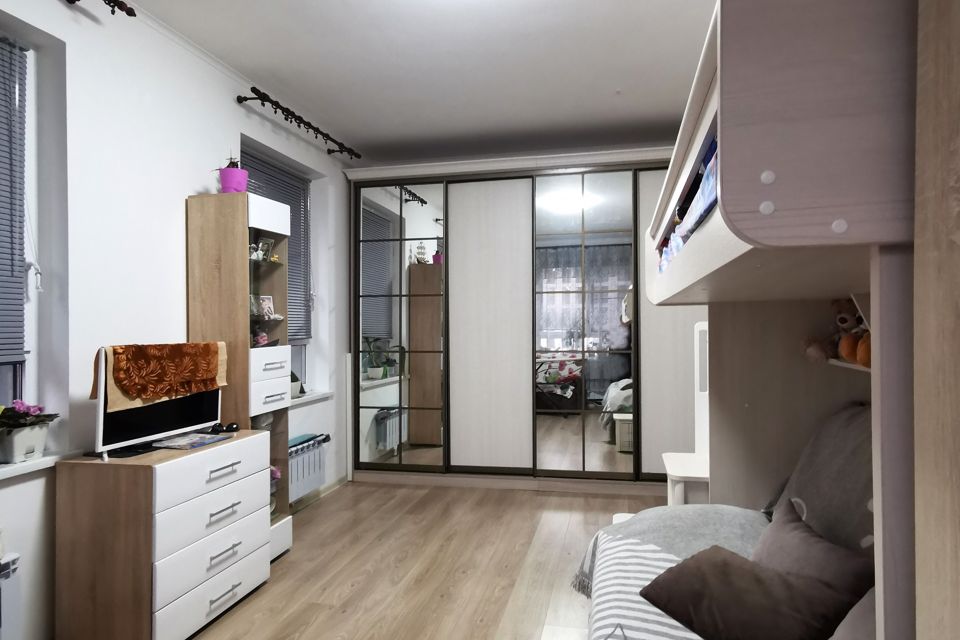 Продаётся 2-комнатная квартира, 60 м²