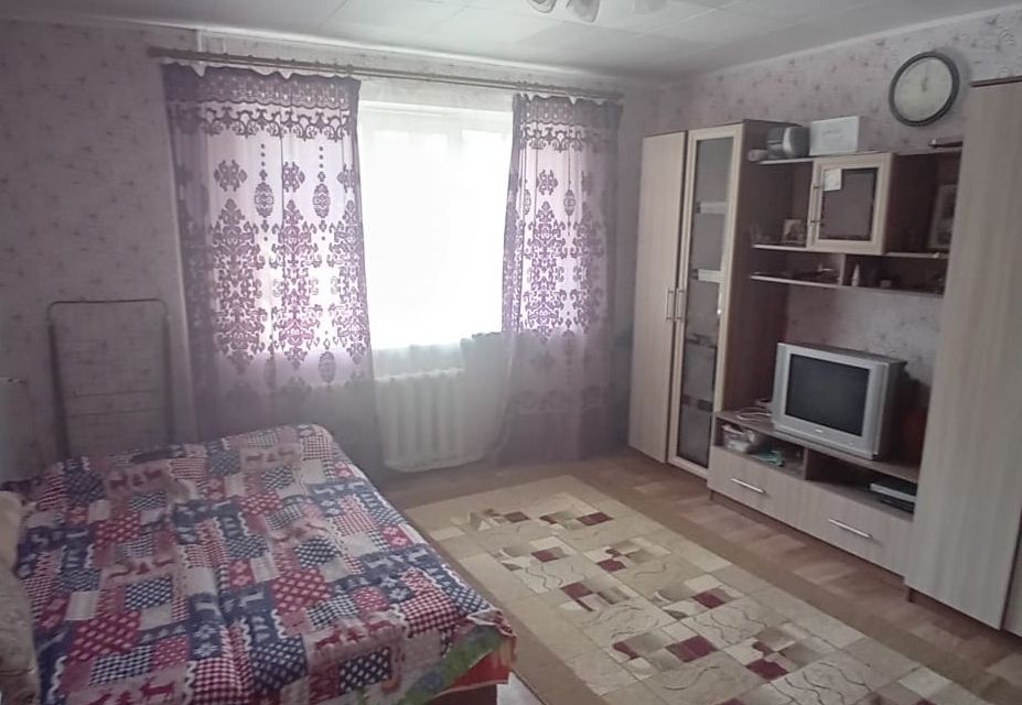 Продаётся 2-комнатная квартира, 42.7 м²