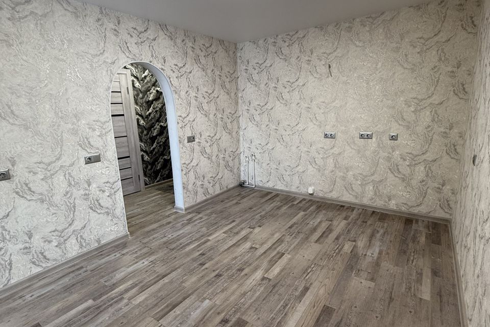 Продаётся 2-комнатная квартира, 37.3 м²