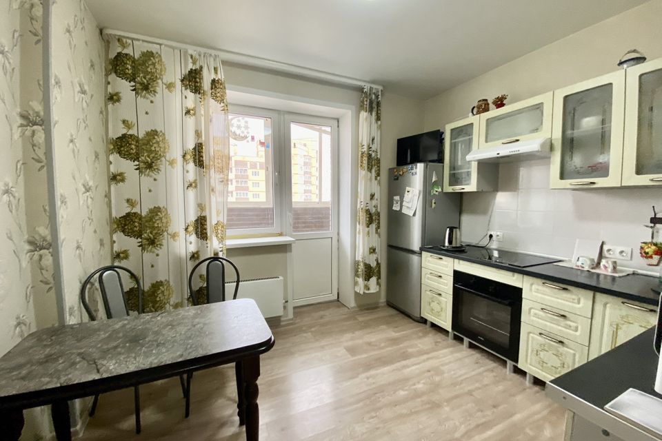 Продаётся 1-комнатная квартира, 38.8 м²