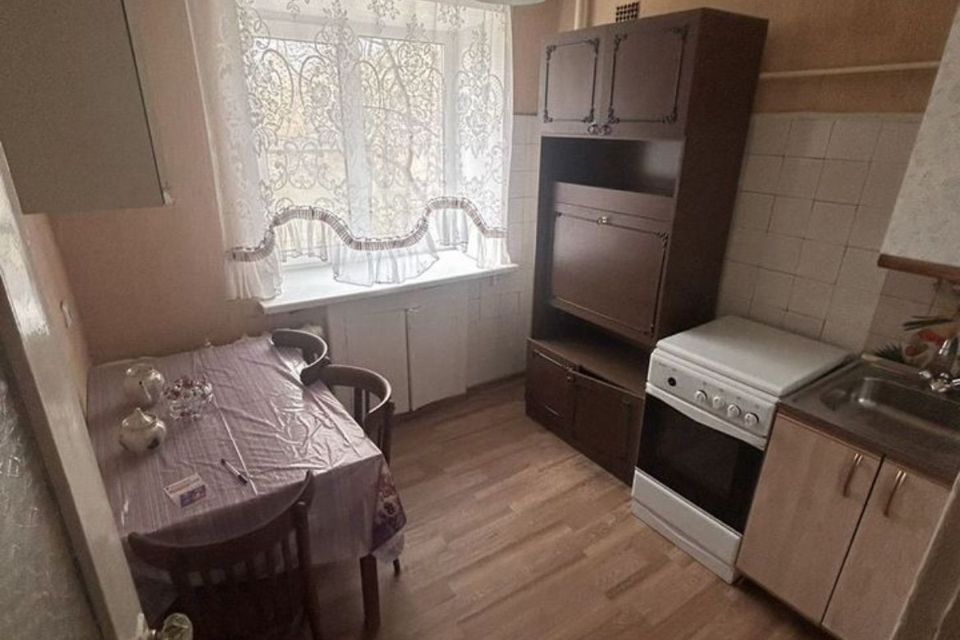 Продаётся 2-комнатная квартира, 42.7 м²