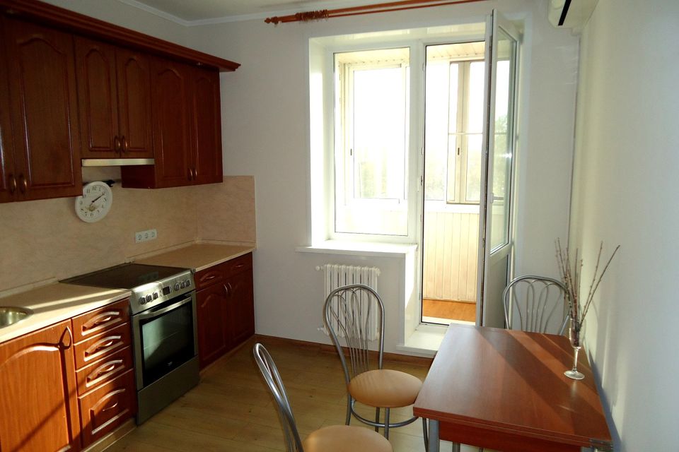 Продаётся 2-комнатная квартира, 58.6 м²