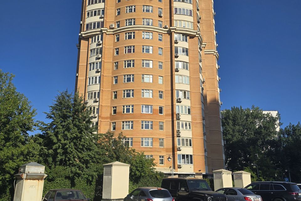 Продаётся 1-комнатная квартира, 59 м²