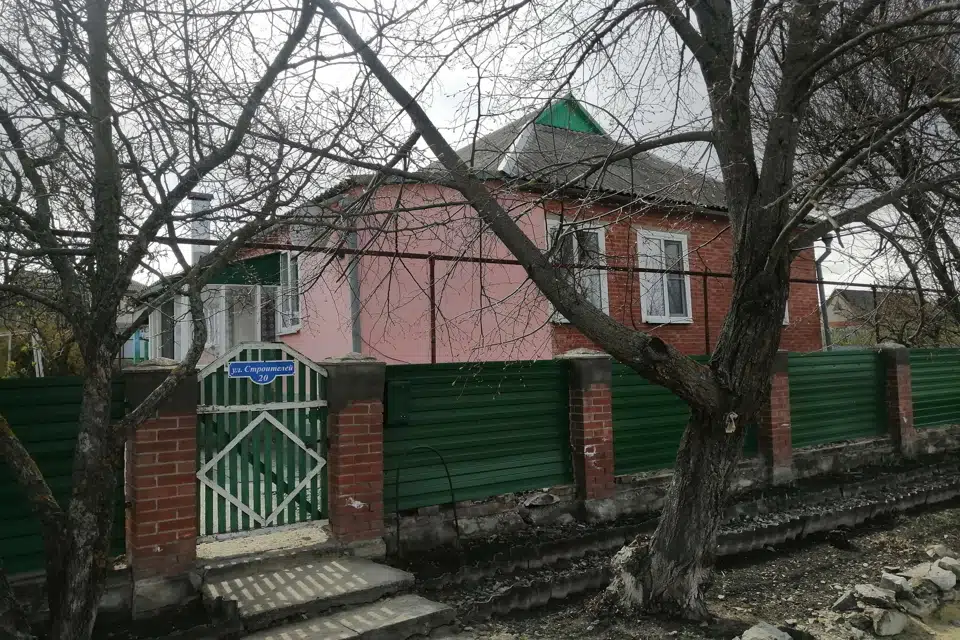 Продаётся 1-этажный дом, 100 м²