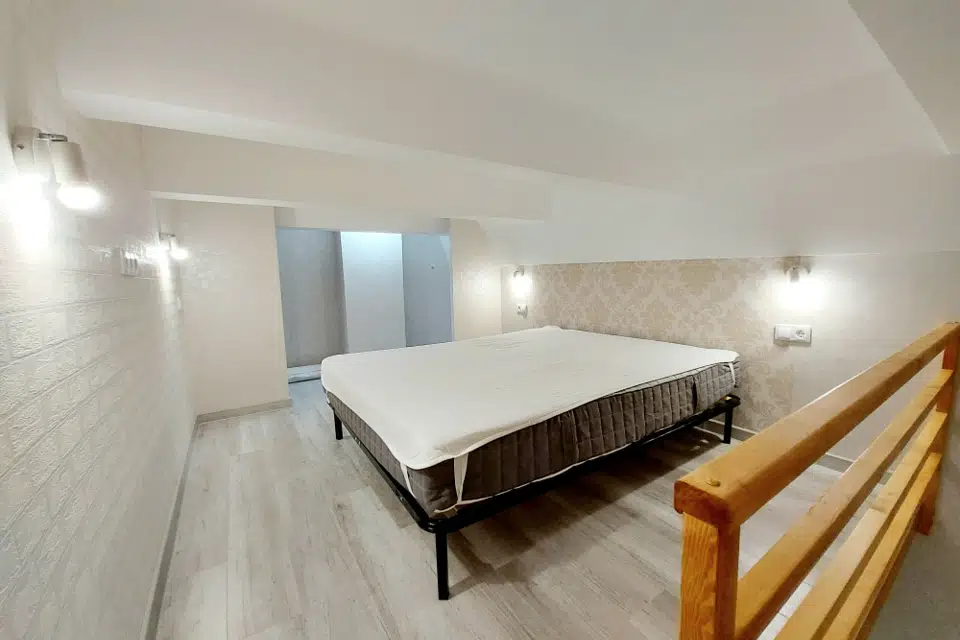 Продаётся 1-комнатная квартира, 18.4 м²