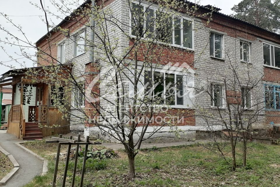 Продаётся 3-комнатная квартира, 65 м²