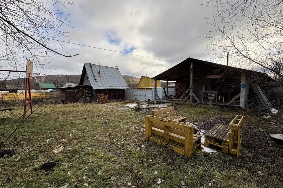 Продаётся 2-этажный дом, 25 м²