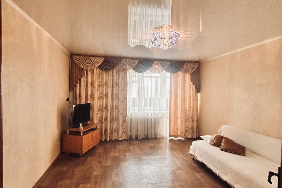 Продаётся 4-комнатная квартира, 74.6 м²