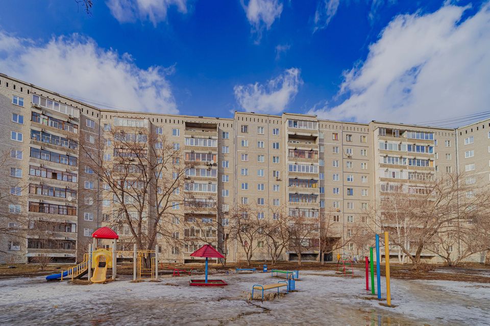 Продаётся 4-комнатная квартира, 79 м²