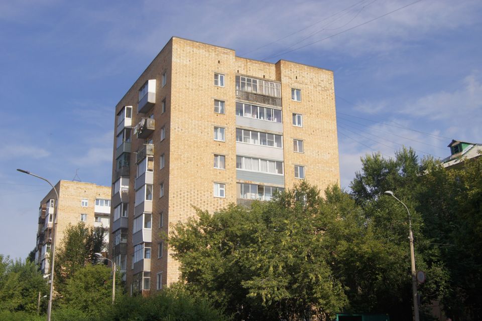 Продаётся 3-комнатная квартира, 56.7 м²