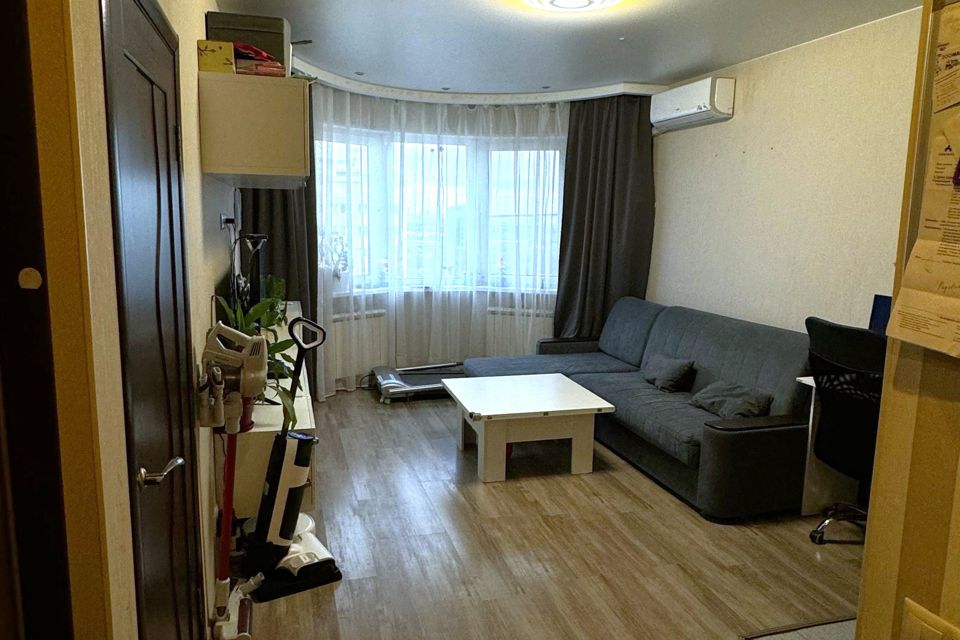 Продаётся 1-комнатная квартира, 37.8 м²