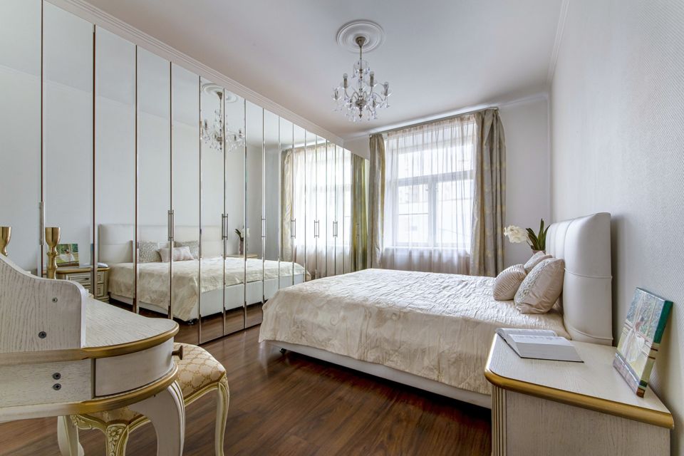 Продаётся 3-комнатная квартира, 103 м²