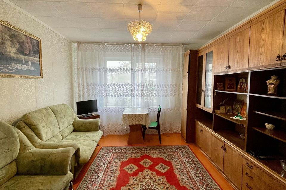 Продаётся 3-комнатная квартира, 53.8 м²