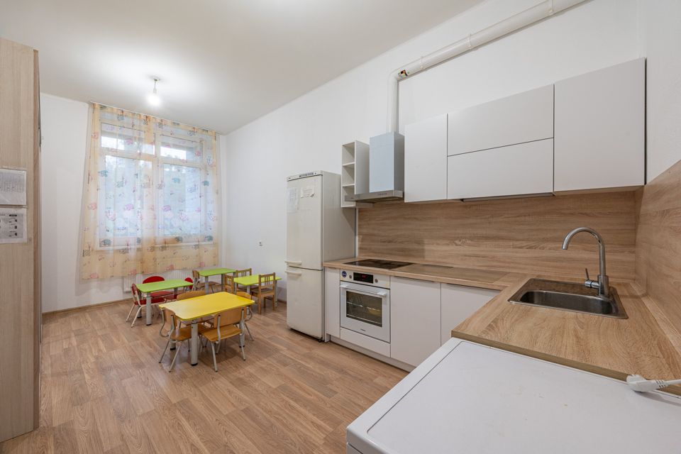 Продаётся 3-комнатная квартира, 97 м²