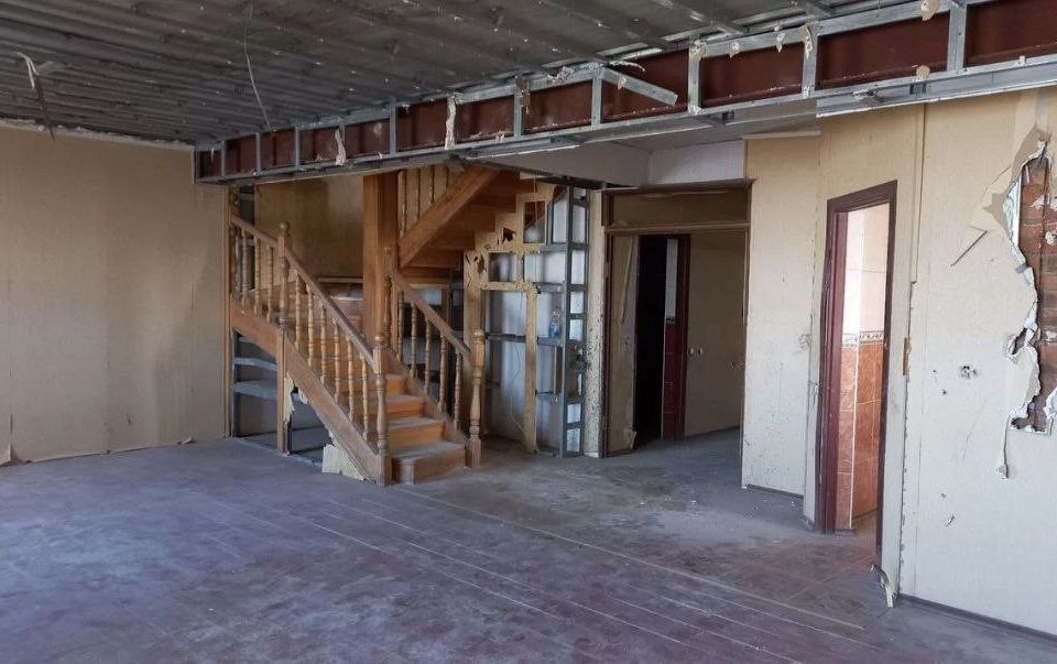 Продаётся 4-комнатная квартира, 182 м²