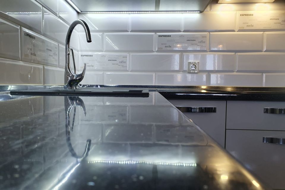 Продаётся 1-комнатная квартира, 53.11 м²