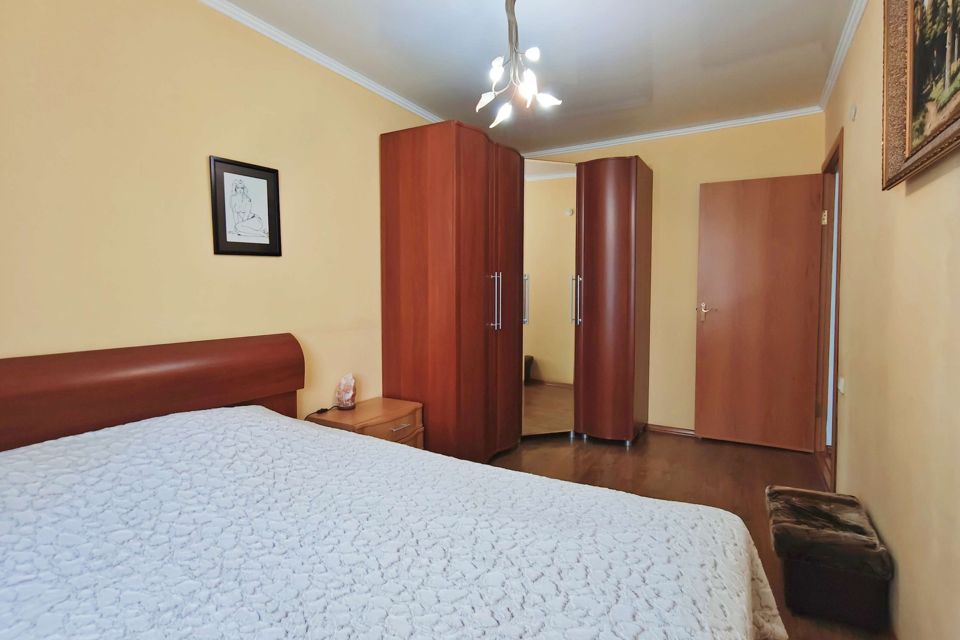 Продаётся 3-комнатная квартира, 63.2 м²