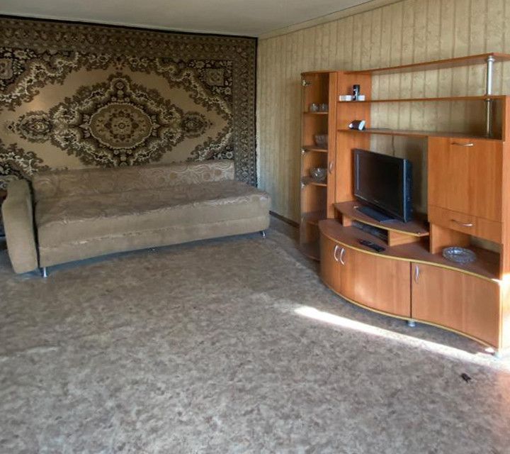 Продаётся 2-комнатная квартира, 42.8 м²