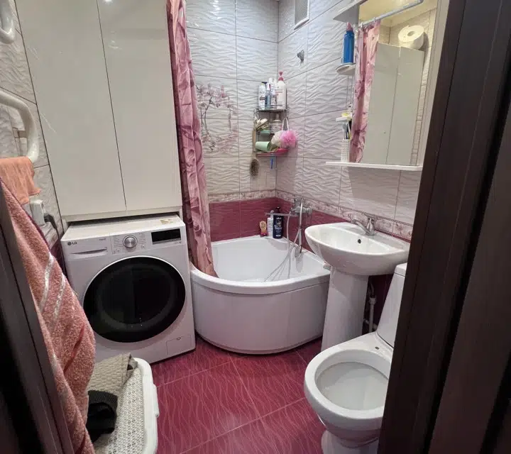 Продаётся 2-комнатная квартира, 41.5 м²