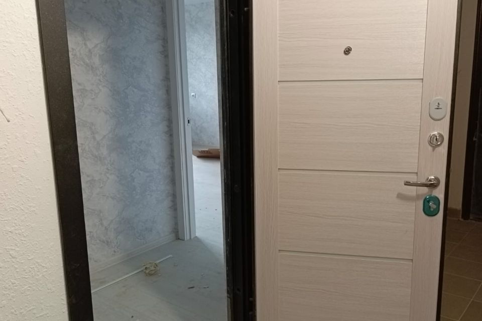 Продаётся 2-комнатная квартира, 60.8 м²