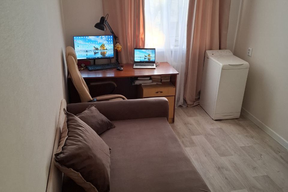 Продаётся комната в 2-комн. квартире, 12 м²