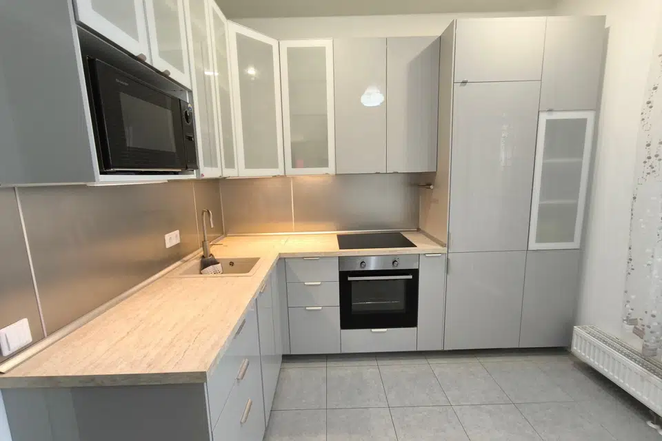 Продаётся 2-комнатная квартира, 57 м²