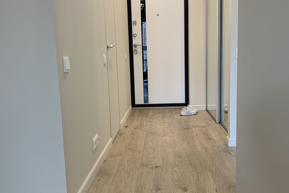 Продаётся 1-комнатная квартира, 42.3 м²
