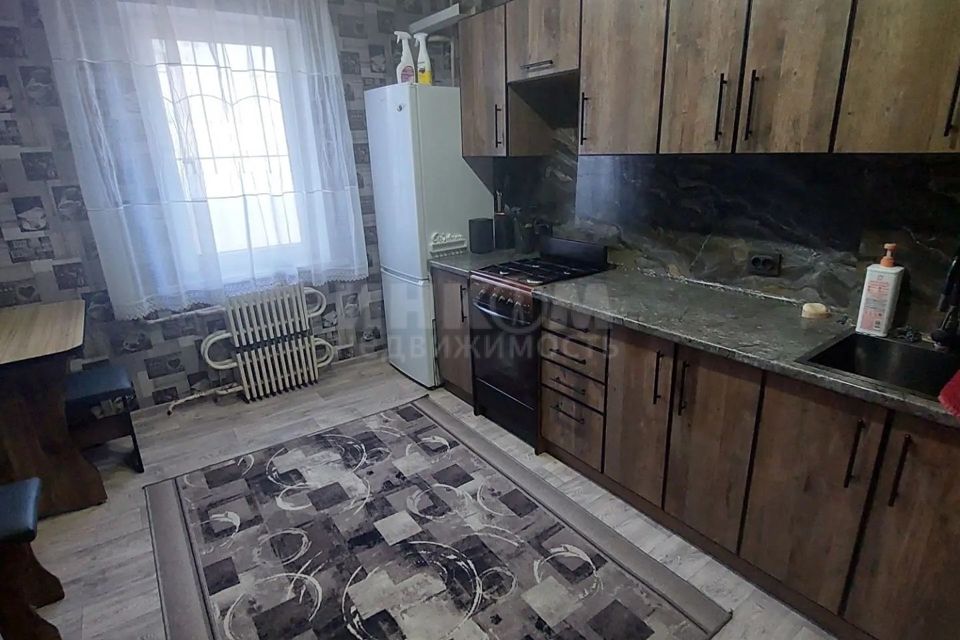 Продаётся 3-комнатная квартира, 70 м²
