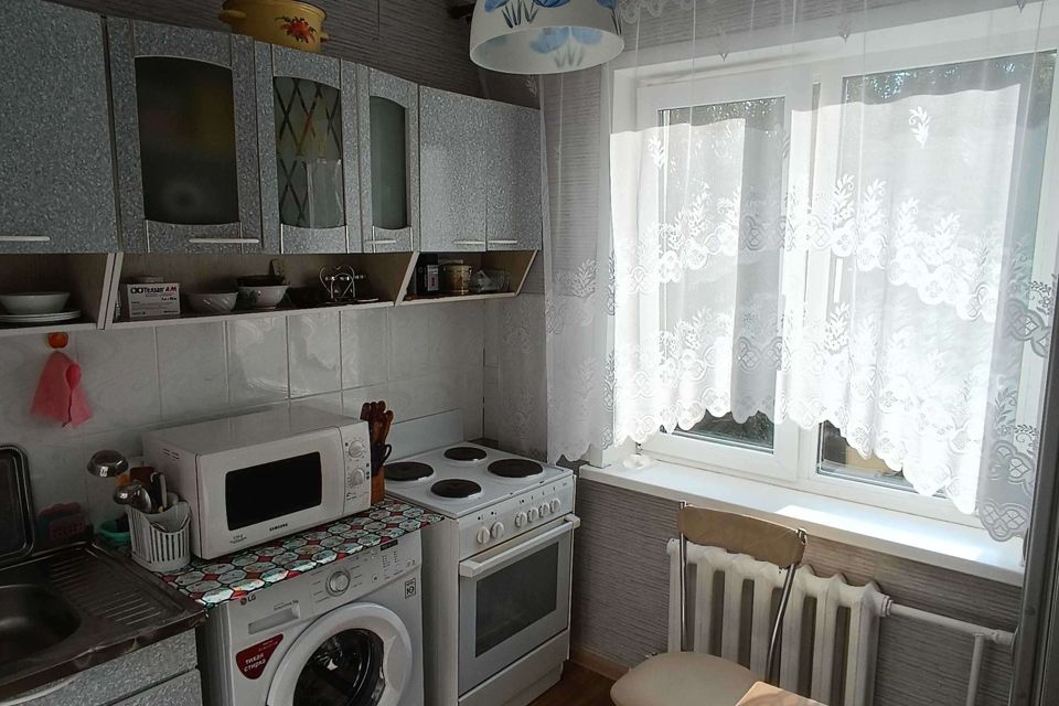 Продаётся 3-комнатная квартира, 60 м²