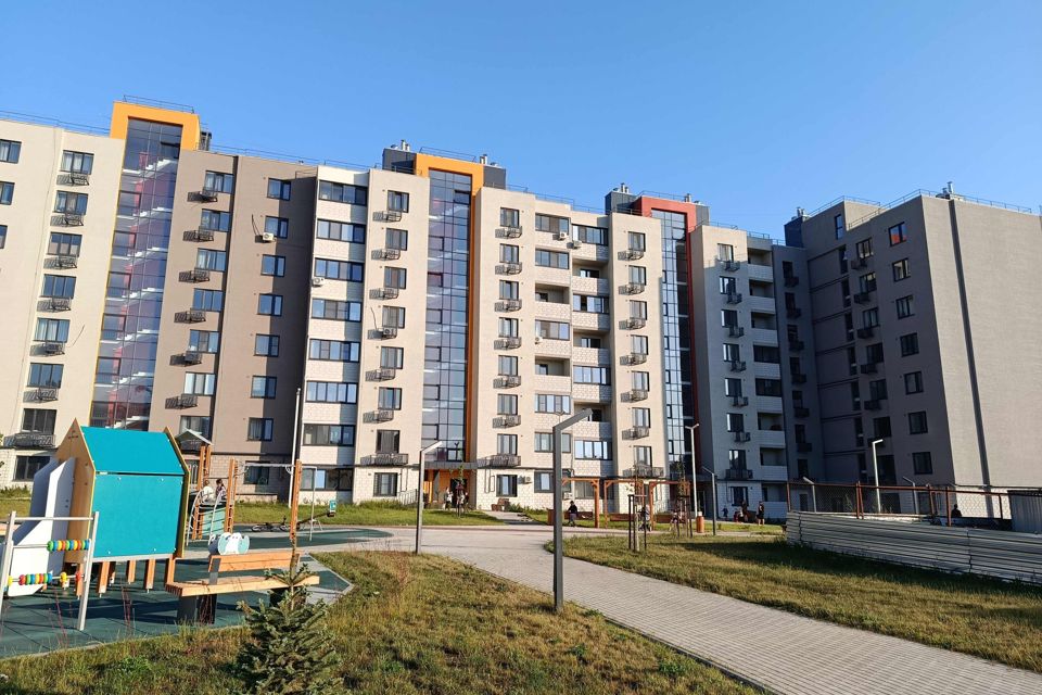 Продаётся 1-комнатная квартира, 37 м²