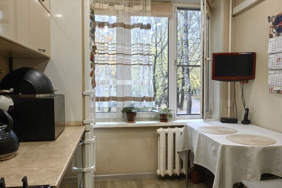 Продаётся 1-комнатная квартира, 35.2 м²