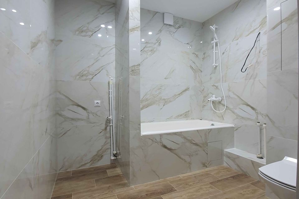 Продаётся 3-комнатная квартира, 574 м²