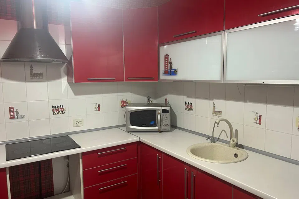 Продаётся 3-комнатная квартира, 72 м²