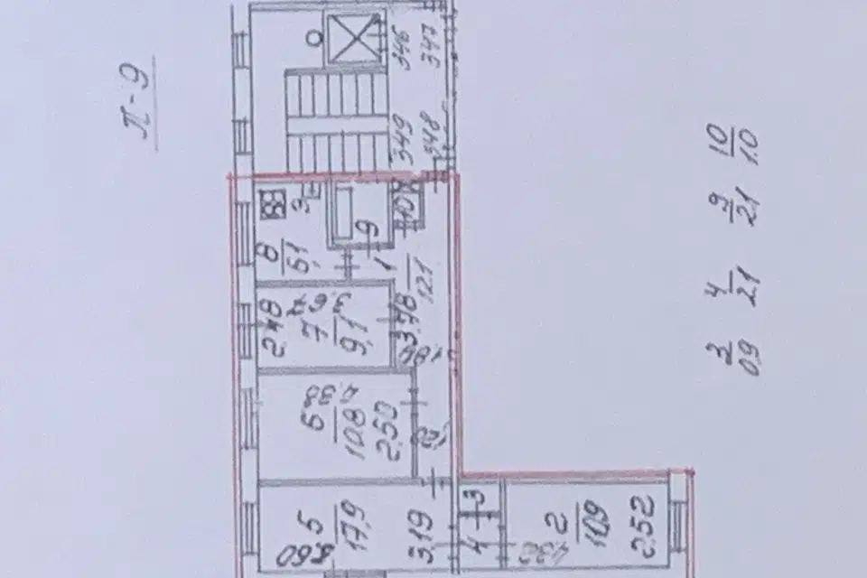 Продаётся 4-комнатная квартира, 73 м²