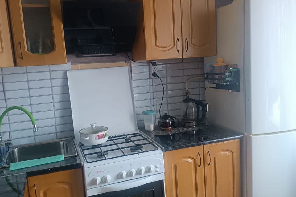 Продаётся комната в 2-комн. квартире, 16.3 м²