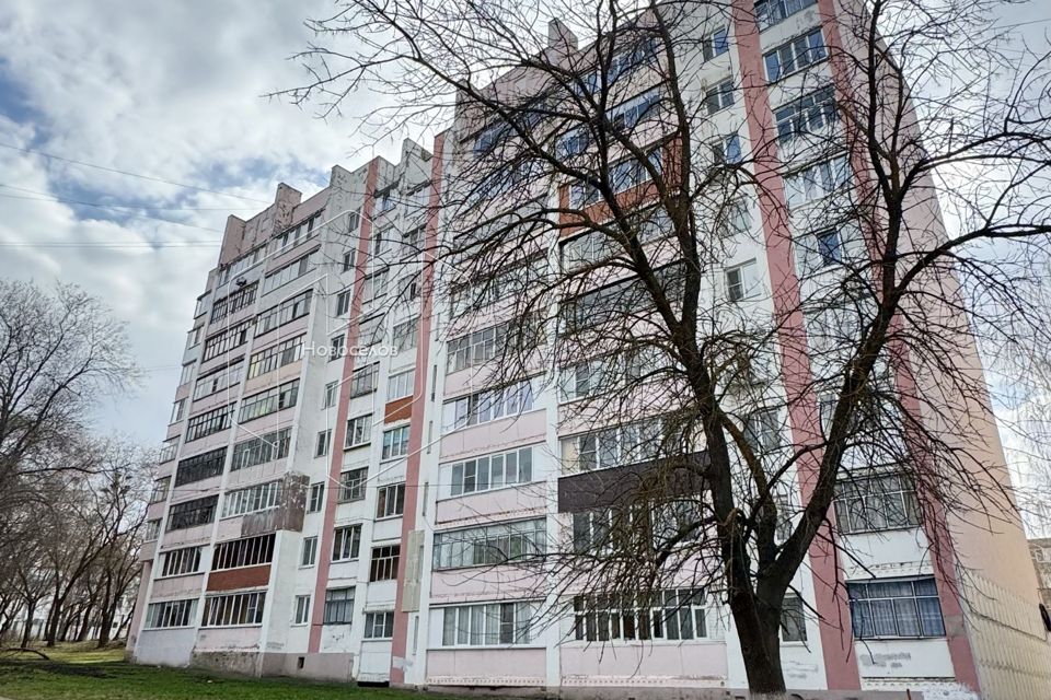 Продаётся 3-комнатная квартира, 60.5 м²