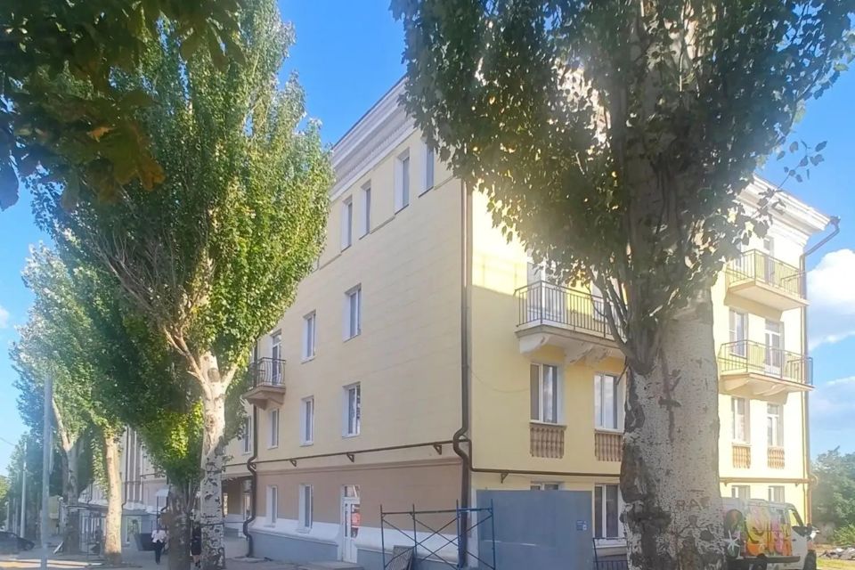 Продаётся 2-комнатная квартира, 55.7 м²