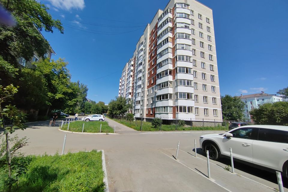 Продаётся 3-комнатная квартира, 65 м²
