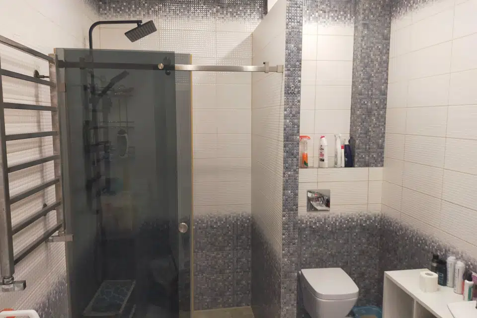 Продаётся 3-этажный дом, 374 м²