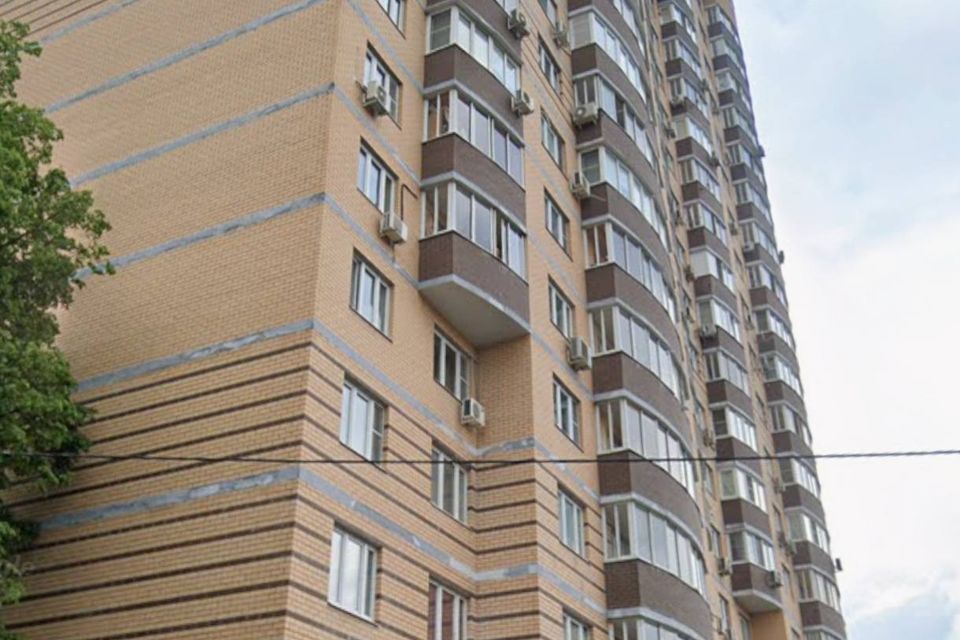 Сдаётся 2-комнатная квартира, 68.2 м²