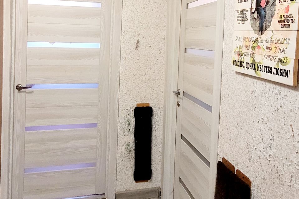 Продаётся 3-комнатная квартира, 61.4 м²