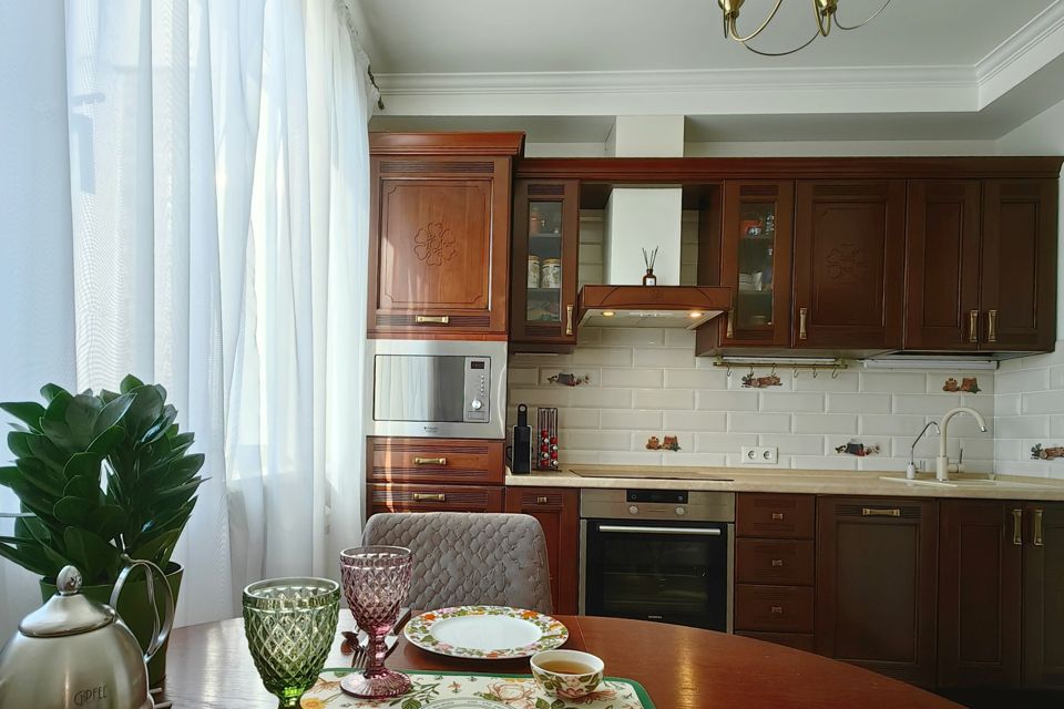 Продаётся 2-комнатная квартира, 56.9 м²