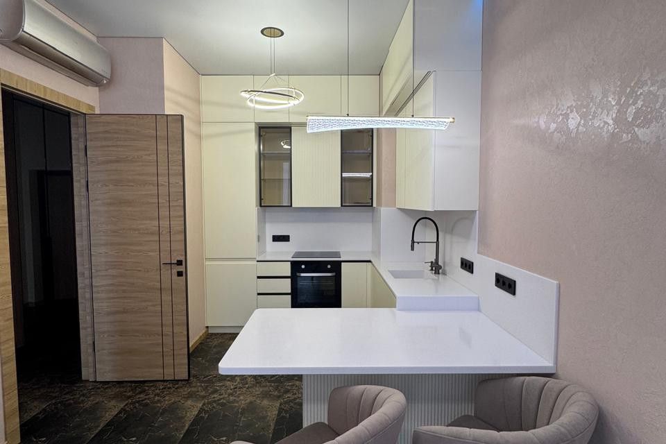 Продаётся 2-комнатная квартира, 42.3 м²