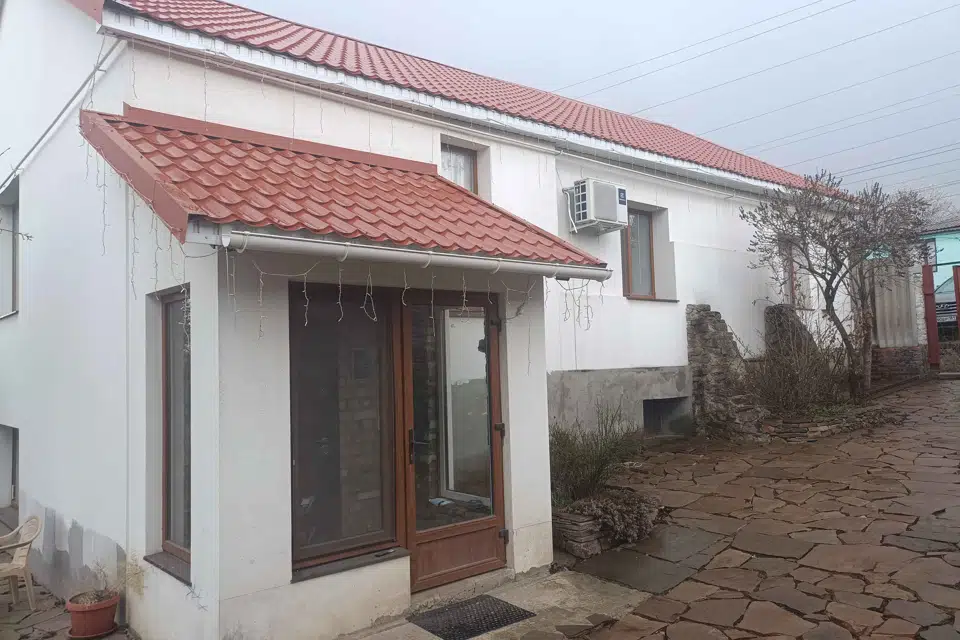 Продаётся 2-этажный дом, 140 м²