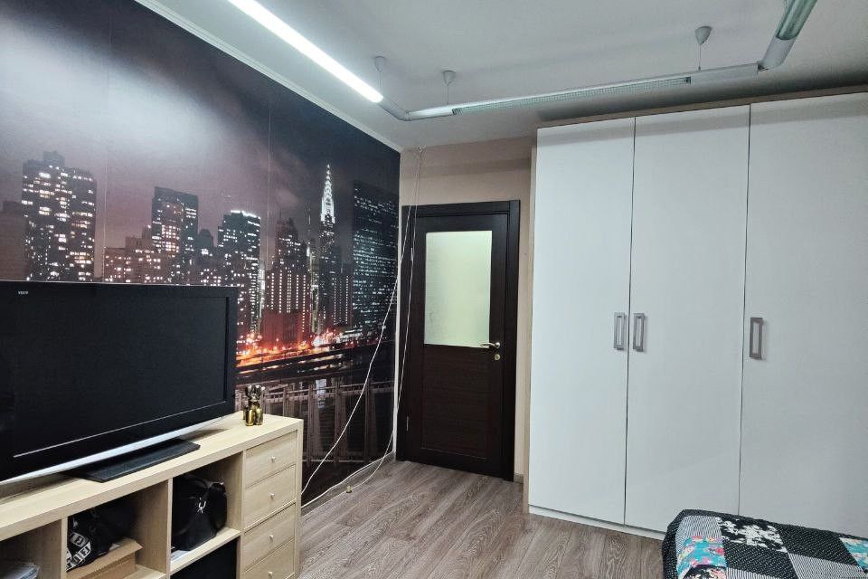 Продаётся 3-комнатная квартира, 60 м²
