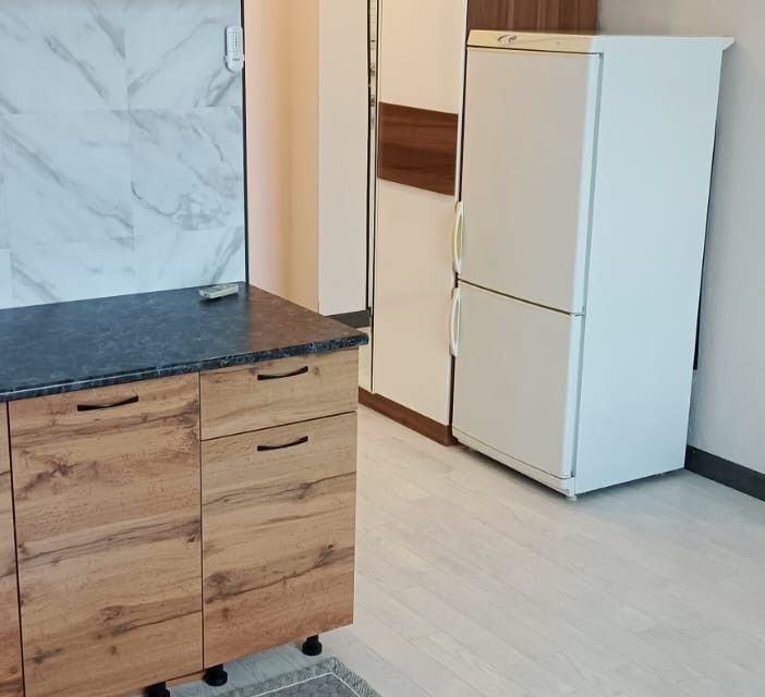 Продаётся комната в 1-комн. квартире, 20 м²