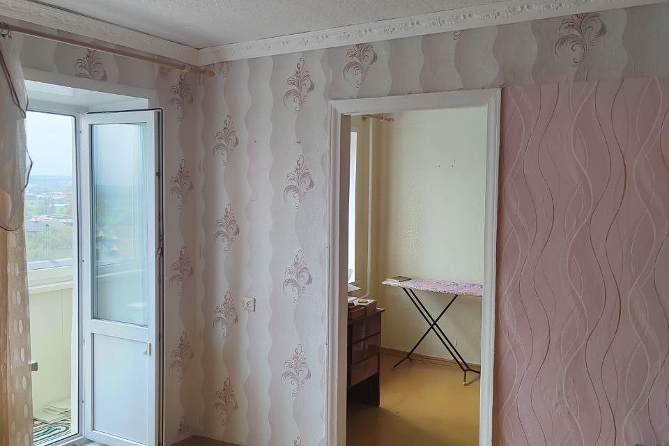 Продаётся 2-комнатная квартира, 42.4 м²